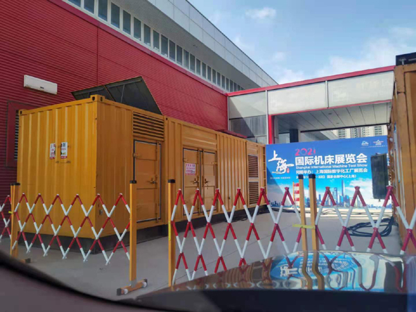 泸西发电车出租-发电机无电压或电压太低怎么办？