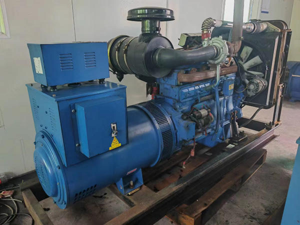 泸西100kW柴油发电机组使用多级机油有哪些优缺点？